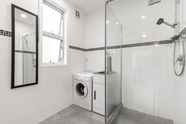 Photo of property in 19 Plunket Avenue, Papatoetoe, Auckland, 2104