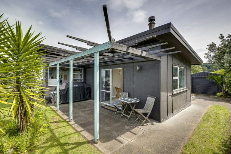 Photo of property in 260 Whirinaki Road, Eskdale, Napier, 4182