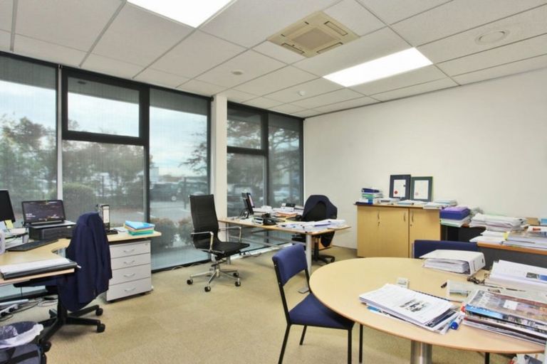 Photo of property in 22 Foster Street, Taita, Lower Hutt, 5011