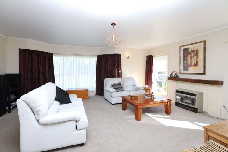 Photo of property in 10 Mcnicol Street, Fairfield, Hamilton, 3214