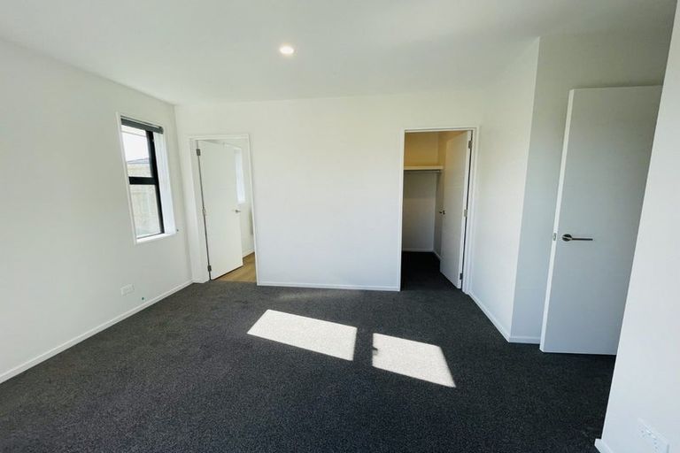 Photo of property in 8 Ned Place, Halswell, Christchurch, 8025