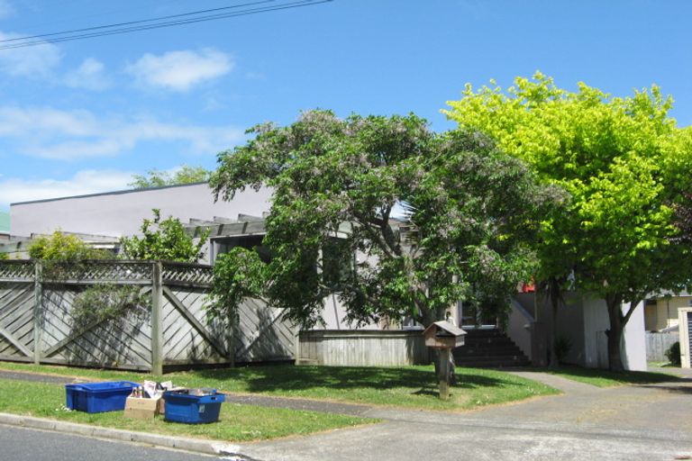 Photo of property in 11 Totara Avenue, Pukekohe, 2120