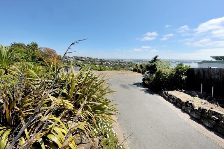 Photo of property in 4 Margot Lane, Mount Pleasant, Christchurch, 8081