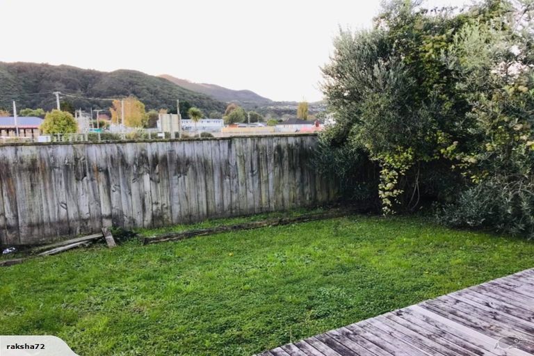 Photo of property in 34 Tararua Street, Trentham, Upper Hutt, 5018