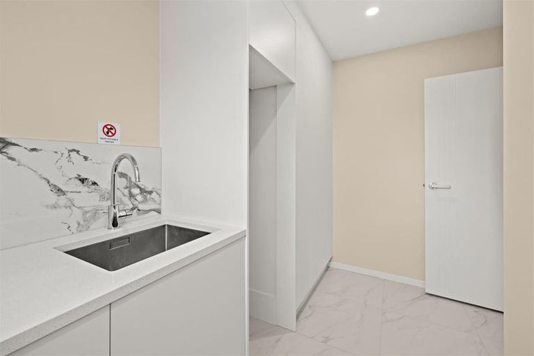 Photo of property in 33 Kapowai Way, Warkworth, 0985