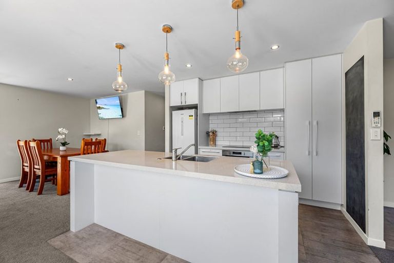 Photo of property in 101 Ballintoy Park Drive, Welcome Bay, Tauranga, 3175