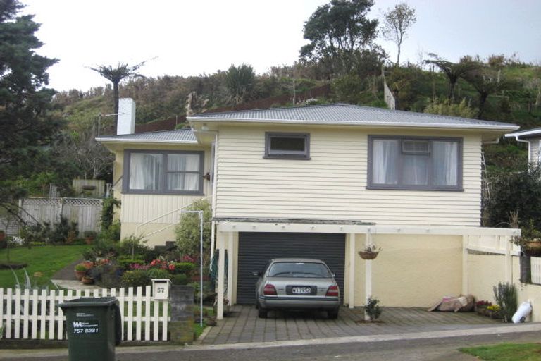 Photo of property in 57 Oranga Street, Westown, New Plymouth, 4310
