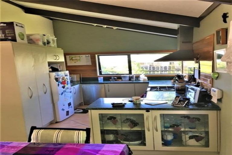 Photo of property in 2/117 Wallace Road, Papatoetoe, Auckland, 2025