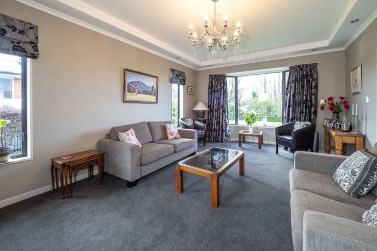 Photo of property in 17 Buckleys Terrace, Tinwald, Ashburton, 7700