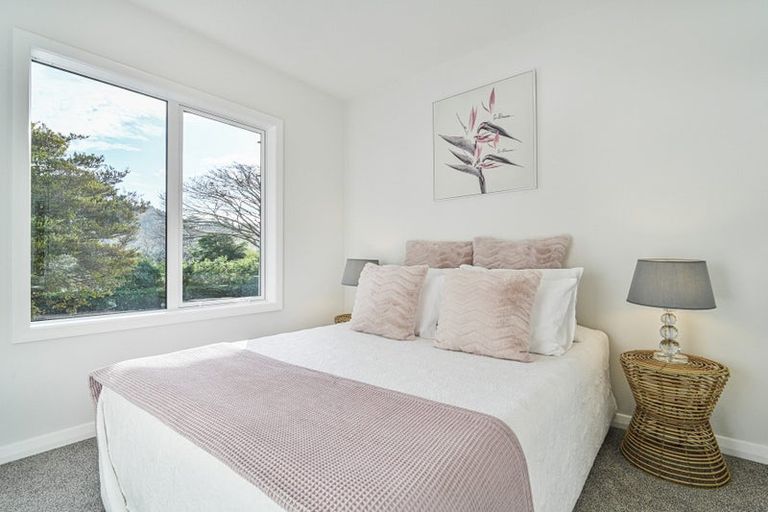 Photo of property in 9d Church Road, Taradale, Napier, 4112