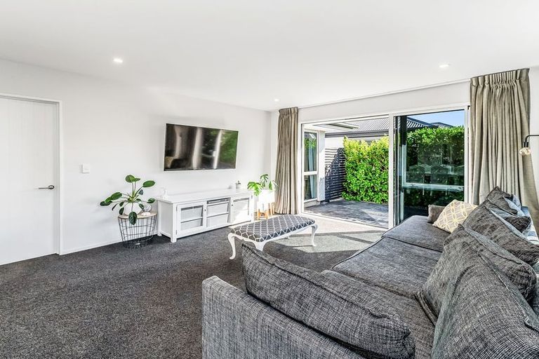 Photo of property in 6 Tongariro Street, Halswell, Christchurch, 8025