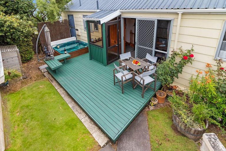 Photo of property in 65 Gibson Road, Dinsdale, Hamilton, 3204