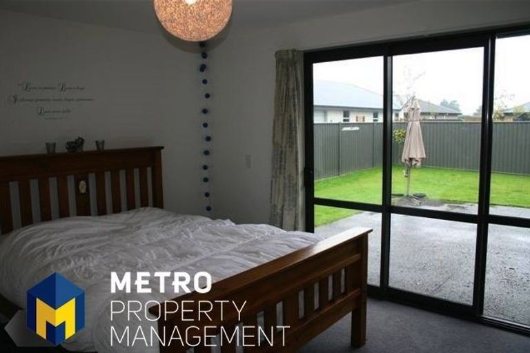 Photo of property in 18 Didham Drive, Mosgiel, 9024