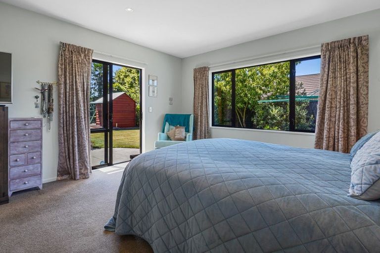 Photo of property in 56 Oakwood Drive, Rangiora, 7400