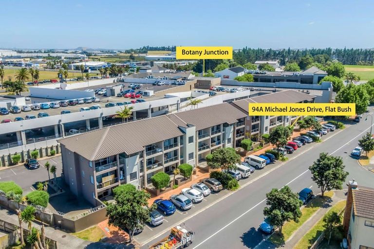 Photo of property in 86a Michael Jones Drive, Flat Bush, Auckland, 2019