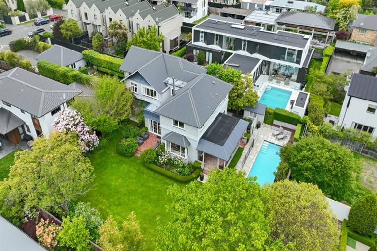 Photo of property in 37 Winchester Street, Merivale, Christchurch, 8014