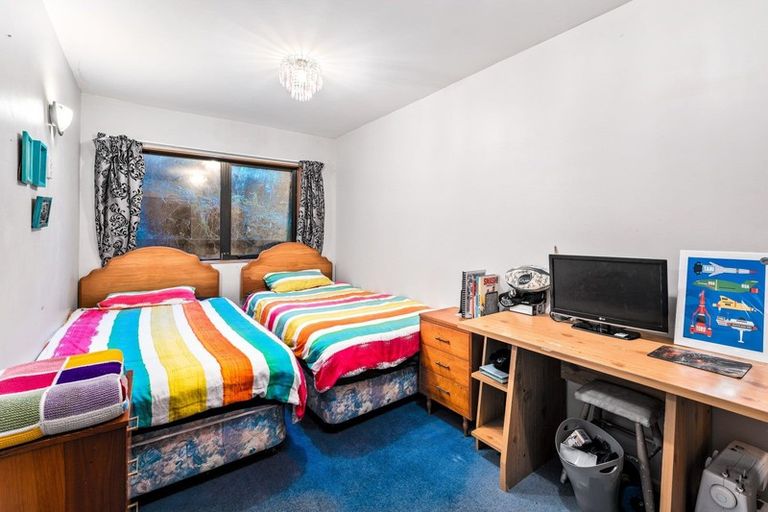 Photo of property in 13a Ferry Road, Days Bay, Lower Hutt, 5013