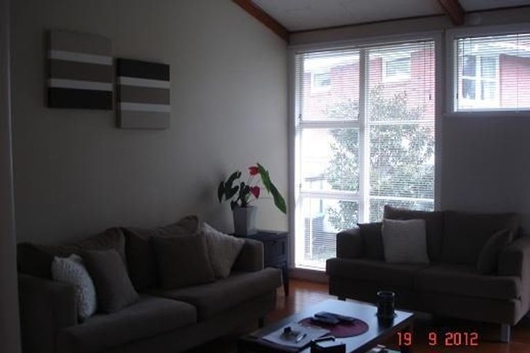 Photo of property in 2/38 Richard Farrell Avenue, Remuera, Auckland, 1050
