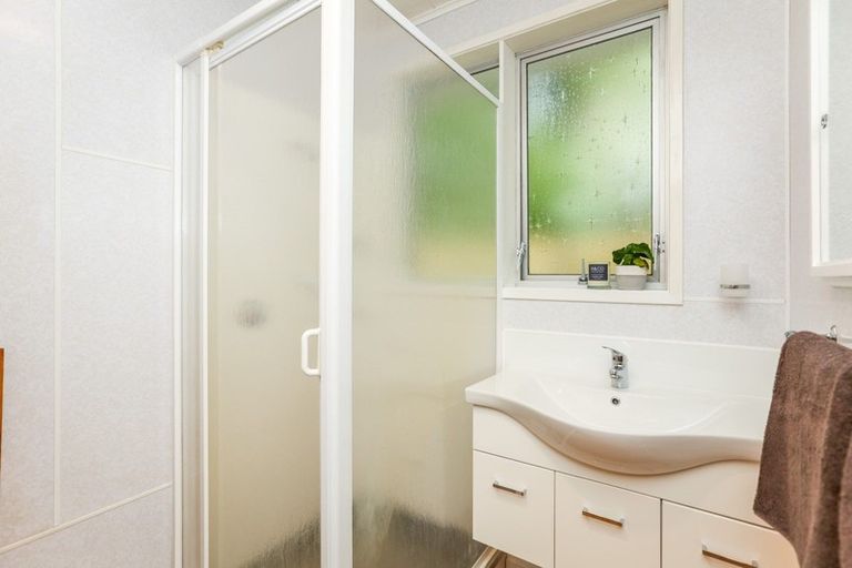 Photo of property in 4/6 Gilbert Street, New Plymouth, 4310