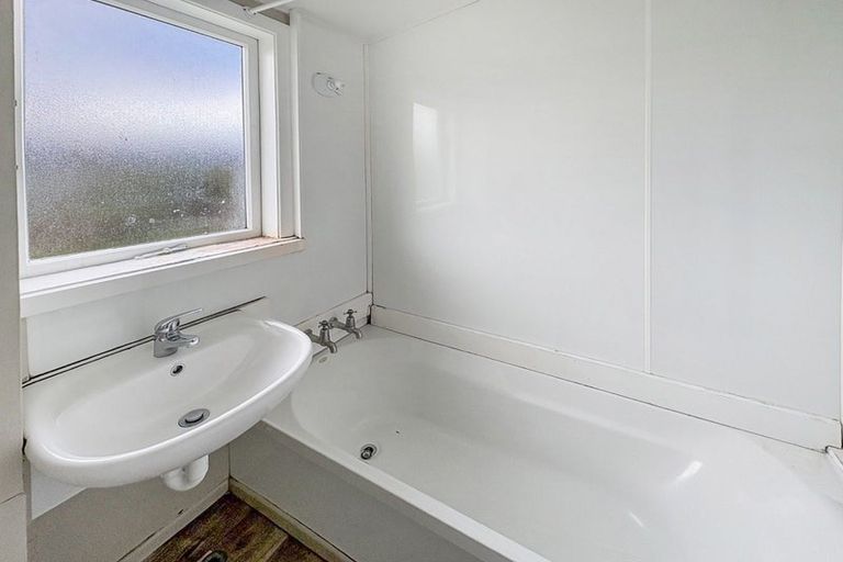 Photo of property in 8-12 Miro Street, Levin, 5510