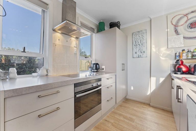 Photo of property in 12 Collins Street, Gonville, Whanganui, 4501