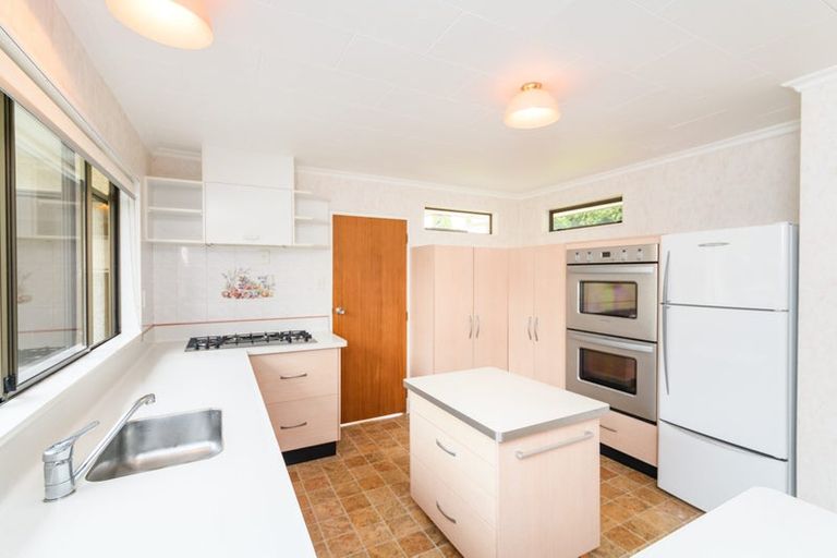 Photo of property in 41 Kentucky Way, Awapuni, Palmerston North, 4412