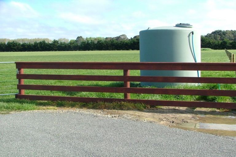 Photo of property in 65 Te Pouapatuki Road, Tuahiwi, Kaiapoi, 7691