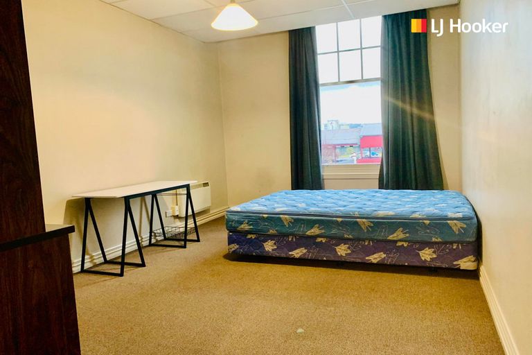 Photo of property in 5 Anzac Avenue, Dunedin Central, Dunedin, 9016