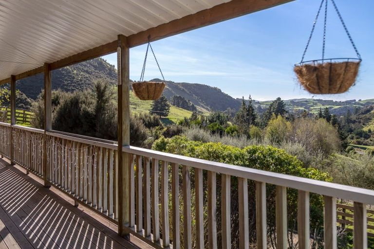 Photo of property in 132 Mount Holdsworth Road, Mount Holdsworth, Carterton, 5791