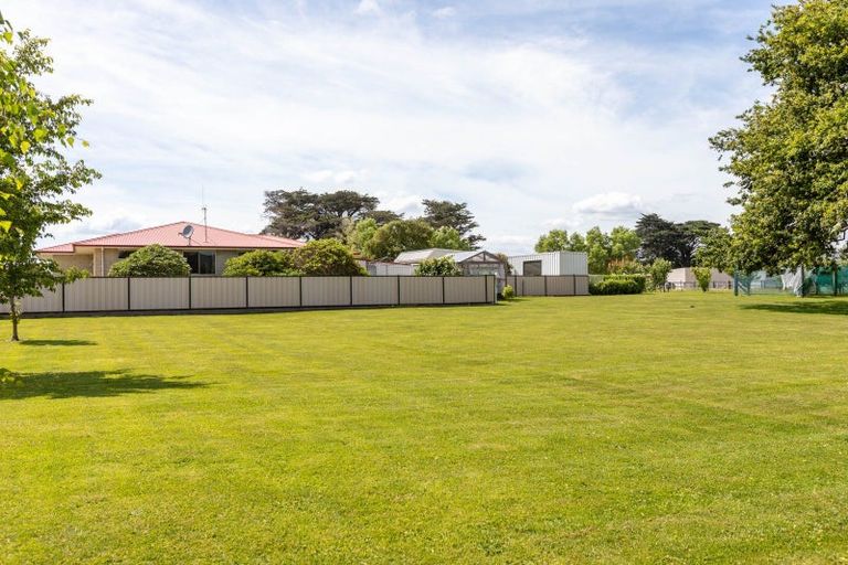 Photo of property in 69 Sowry Road, Woodville, 4920