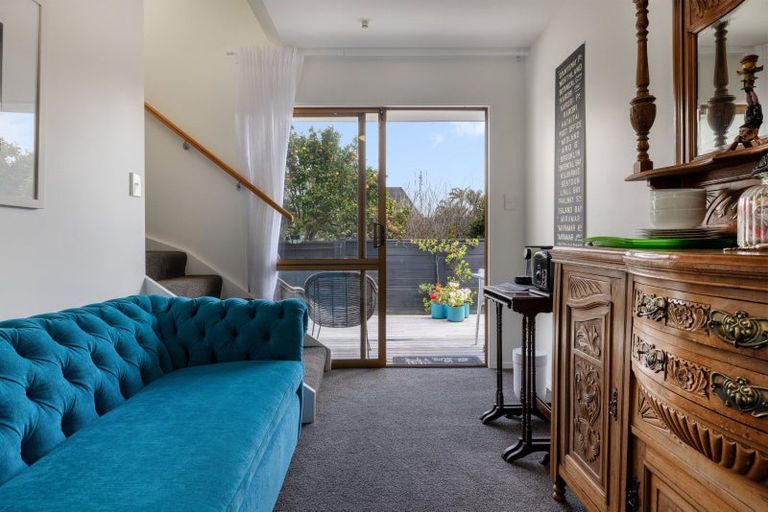 Photo of property in 37 Pah Street, Matua, Tauranga, 3110