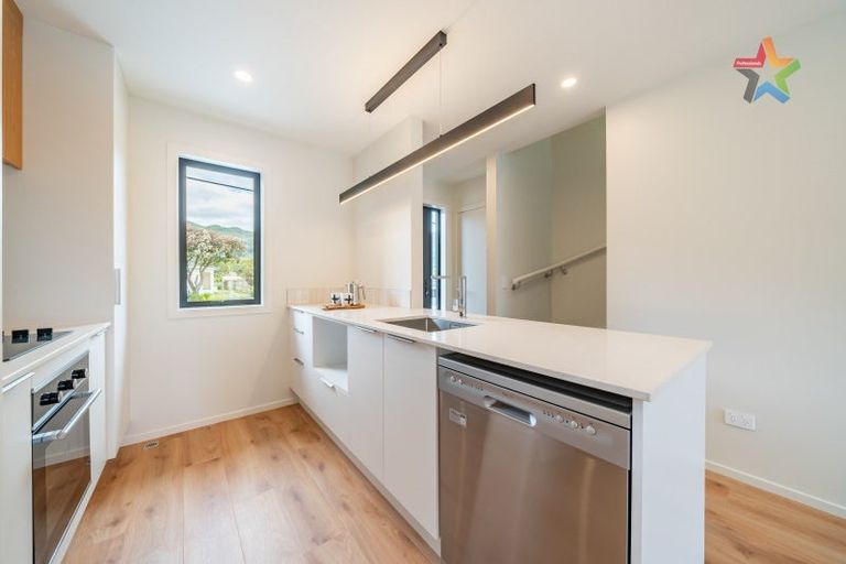 Photo of property in 273c Naenae Road, Naenae, Lower Hutt, 5011