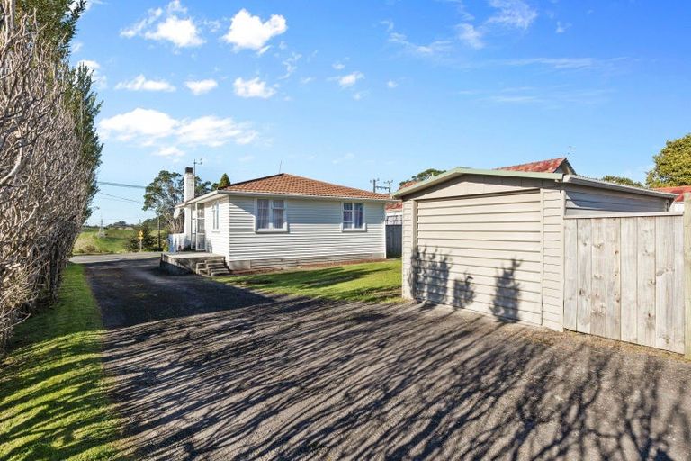 Photo of property in 452 Carrington Street, Upper Vogeltown, New Plymouth, 4310