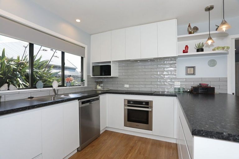 Photo of property in 4 Ursula Drive, Feilding, 4702