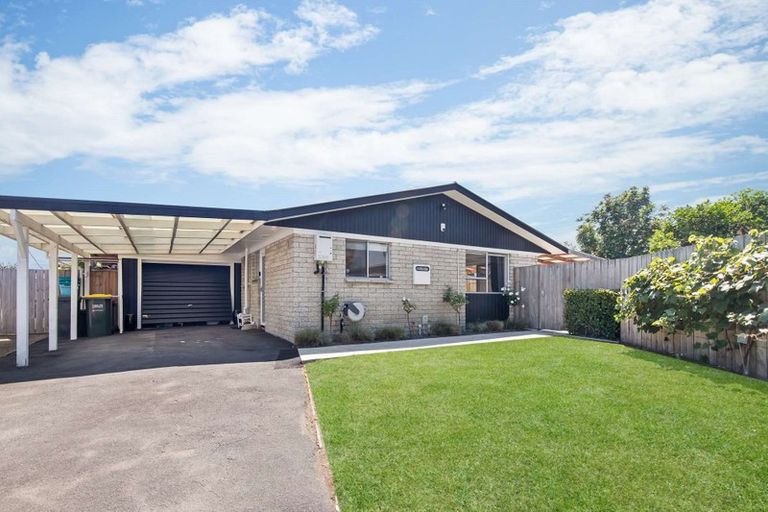 Photo of property in 72 Livingstone Avenue, Nawton, Hamilton, 3200
