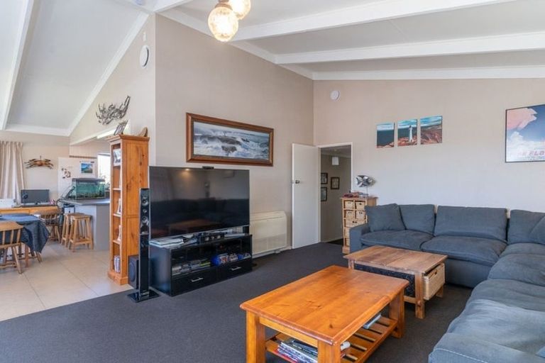 Photo of property in 9 Matipo Street, Lansdowne, Masterton, 5810
