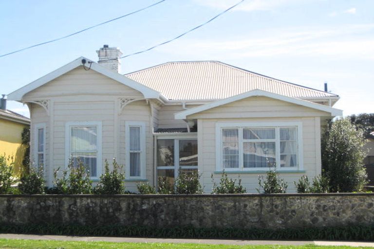 Photo of property in 81 Buller Street, New Plymouth, 4312