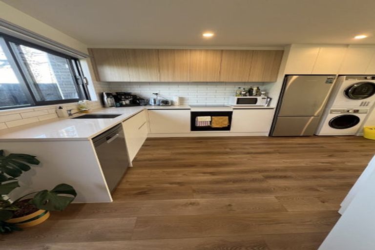 Photo of property in 41 Whai Hua Lane, Mangere Bridge, Auckland, 2022