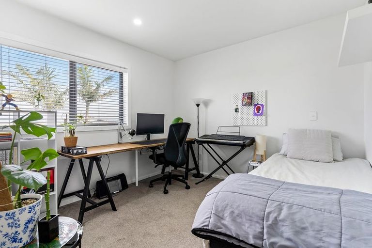 Photo of property in 29a Patons Road, Howick, Auckland, 2014