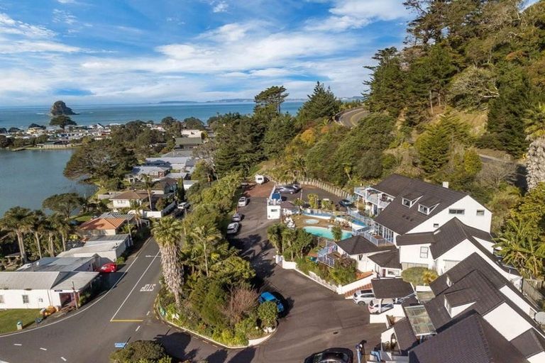 Photo of property in 2b Weranui Road, Waiwera, Orewa, 0994