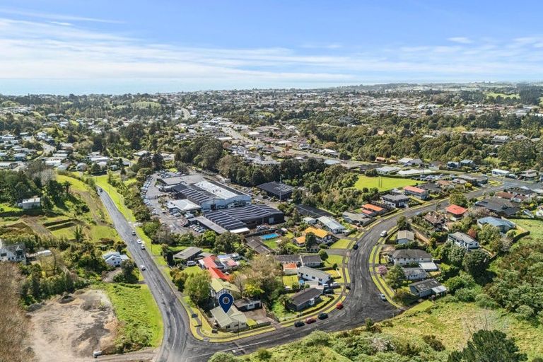 Photo of property in 1 Branch Road, Welbourn, New Plymouth, 4312