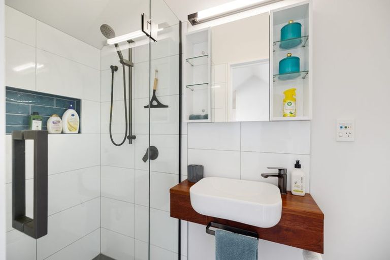 Photo of property in 2/36 Champion Street, Edgeware, Christchurch, 8013