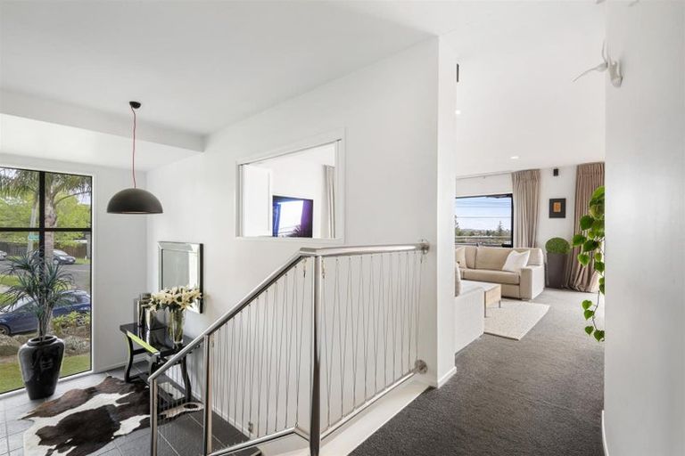 Photo of property in 48 Park Rise, Campbells Bay, Auckland, 0630