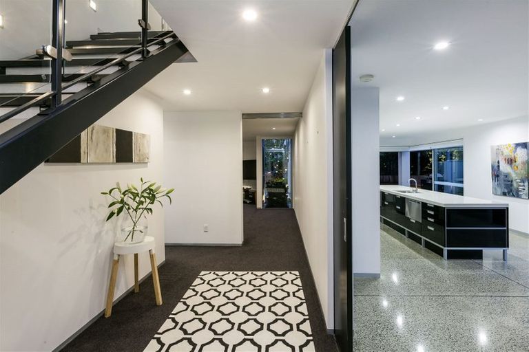 Photo of property in 7 Stirling Street, Merivale, Christchurch, 8014