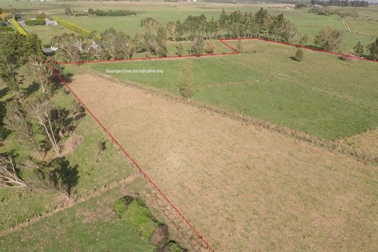 Photo of property in 50b Painua Road, Hokio Beach, Levin, 5571