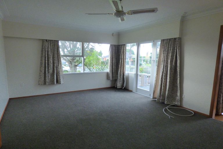 Photo of property in 37 Milan Road, Papatoetoe, Auckland, 2025