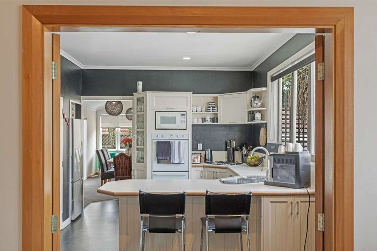 Photo of property in 8 Saint Leonard Street, Saint Johns Hill, Whanganui, 4501