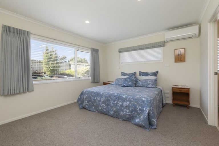Photo of property in 4 Annandale Drive, Pyes Pa, Tauranga, 3112