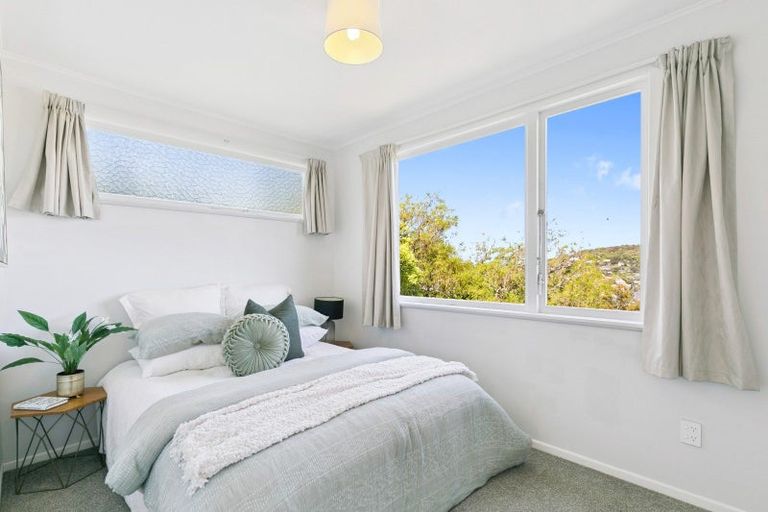 Photo of property in 7 Kau Kau Way, Ngaio, Wellington, 6035