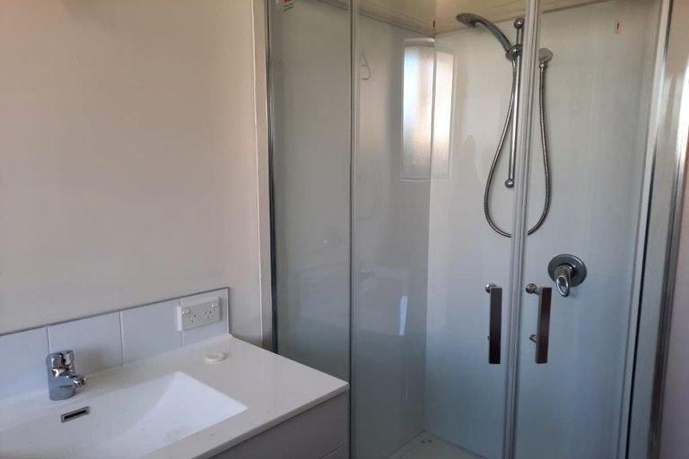 Photo of property in 11a Peebles Drive, Hei Hei, Christchurch, 8042